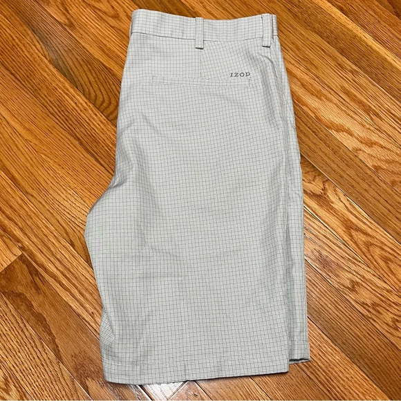 ✅IZOD Classic Men's Tan Plaid Flat Front Golf Shorts - Size 34 - EUC - Picture 3 of 10
